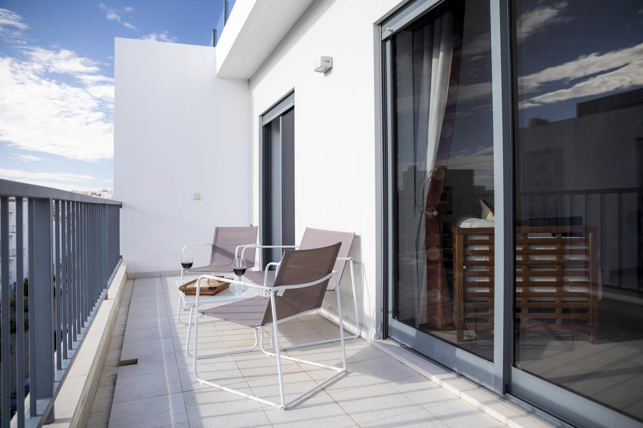 B04 - Luxury 2 Bed W Terrace Pool Appartement Lagos Buitenkant foto